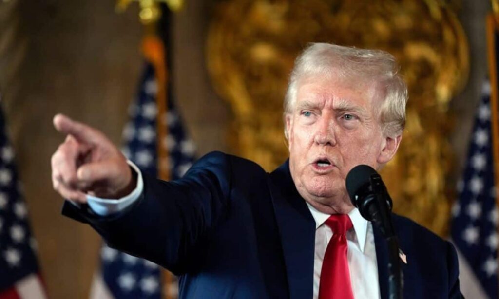 Trump Adds Coinbase and Bitcoin Stocks to Portfolio